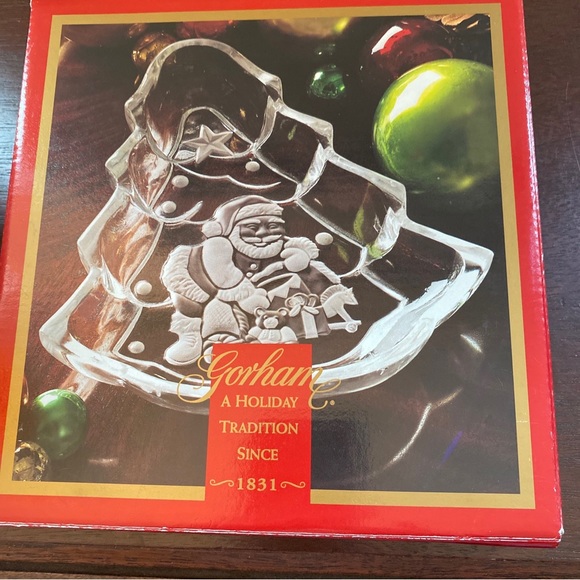 Gorham Holiday Traditions Crystal Santa Tree Dish with box - Picture 4 of 6
